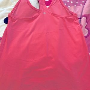 Lululemon nux size 16